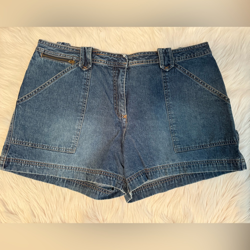 Vintage Carolina Blues Carpenter Shorts